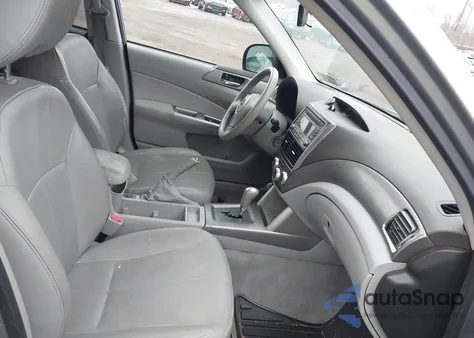 2009 Subaru Forester 2.5X Limited z USA, uszkodzony, nr VIN JF2SH64649H775954